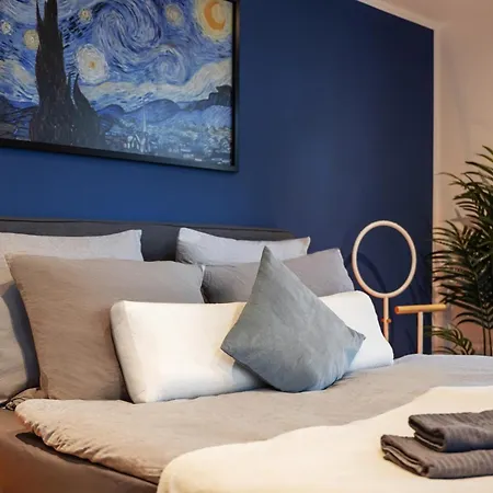Edler Wohnraum Schlossteich-Suite 3 Sz Mit Zwei Balkonen, Kaffeevollautomat, Kamin, Klima, Lift & Zwei Parkplaetzen Chemnitz Extérieur photo
