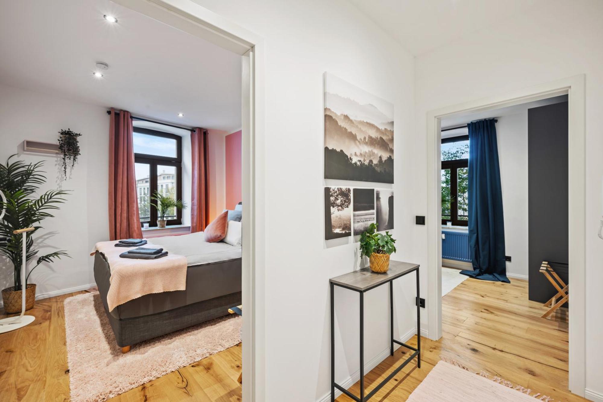 Edler Wohnraum Schlossteich-suite 3 Sz Mit Zwei Balkonen, Kaffeevollautomat, Kamin, Klima, Lift & Zwei Parkplaetzen * Chemnitz