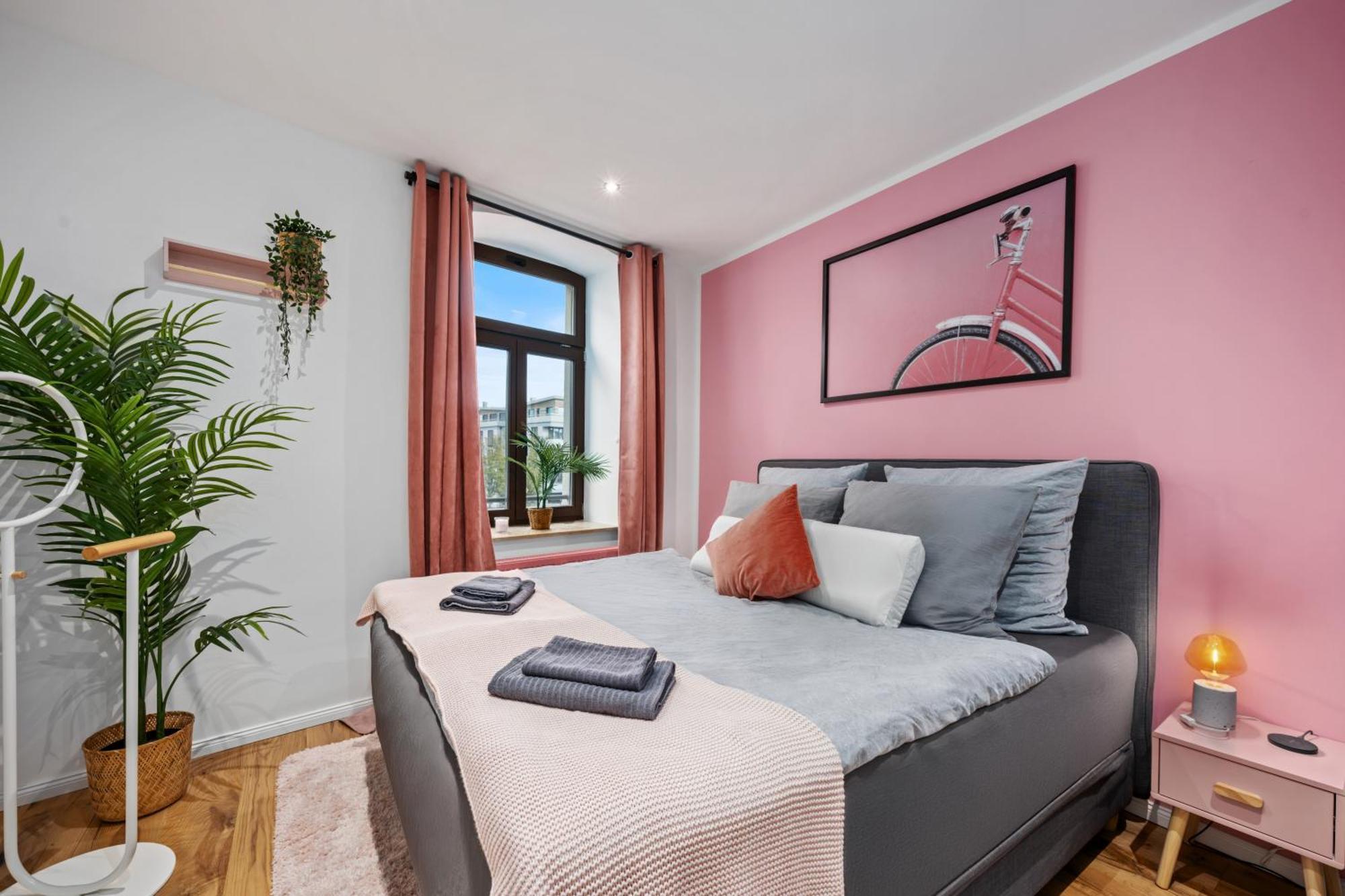 Apartment Edler Wohnraum Schlossteich-suite 3 Sz Mit Zwei Balkonen, Kaffeevollautomat, Kamin, Klima, Lift & Zwei Parkplaetzen *